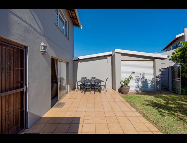 3 BEDROOM DUPLEX SOLD IN BLUFF